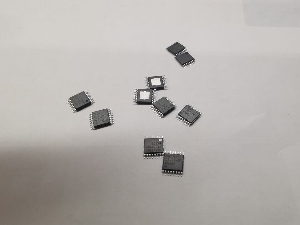 5pcs Genuine MAX16935 2.2MHz Step-Down Converter With 28uA Quiescent Current