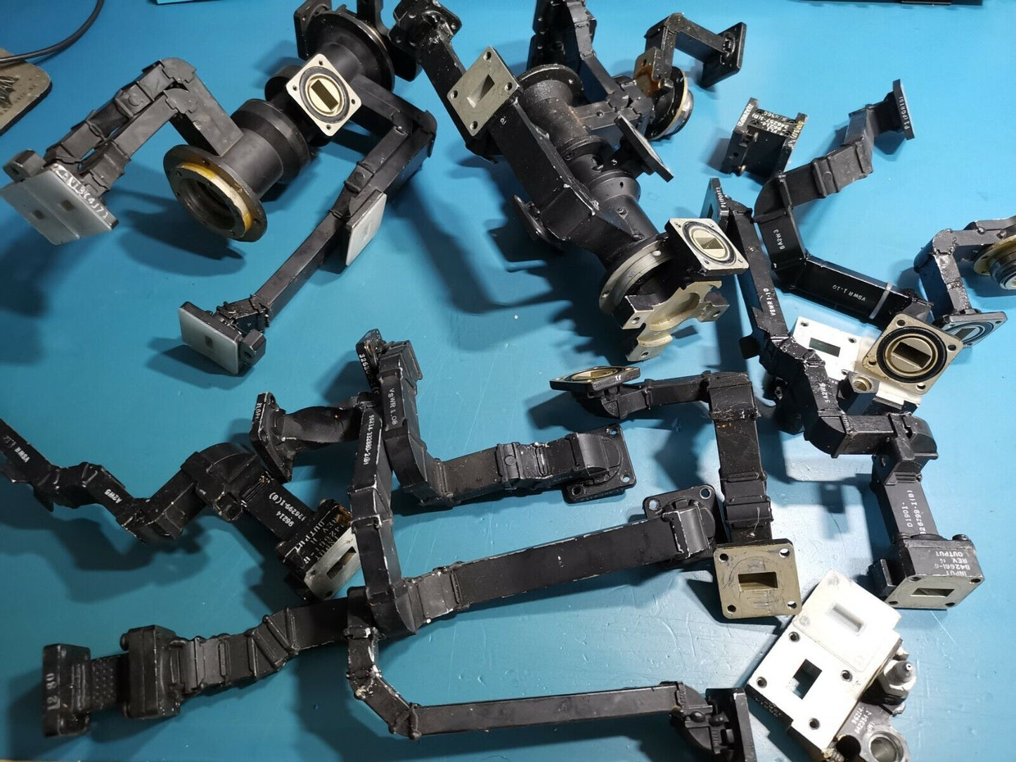 Various RF Wave Guide Tubes With 2 Rotating Wave Guide Modules