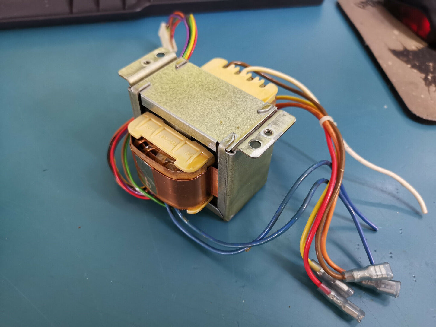 Hitachi V-552 Oscilloscope Mains AC Transformer