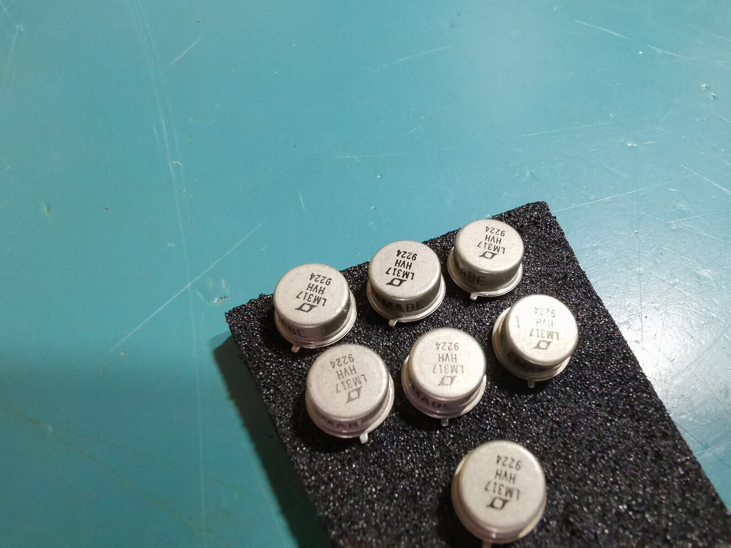 7pcs Genuine LM317HVH High Voltage Positive Regulator TO-39-3