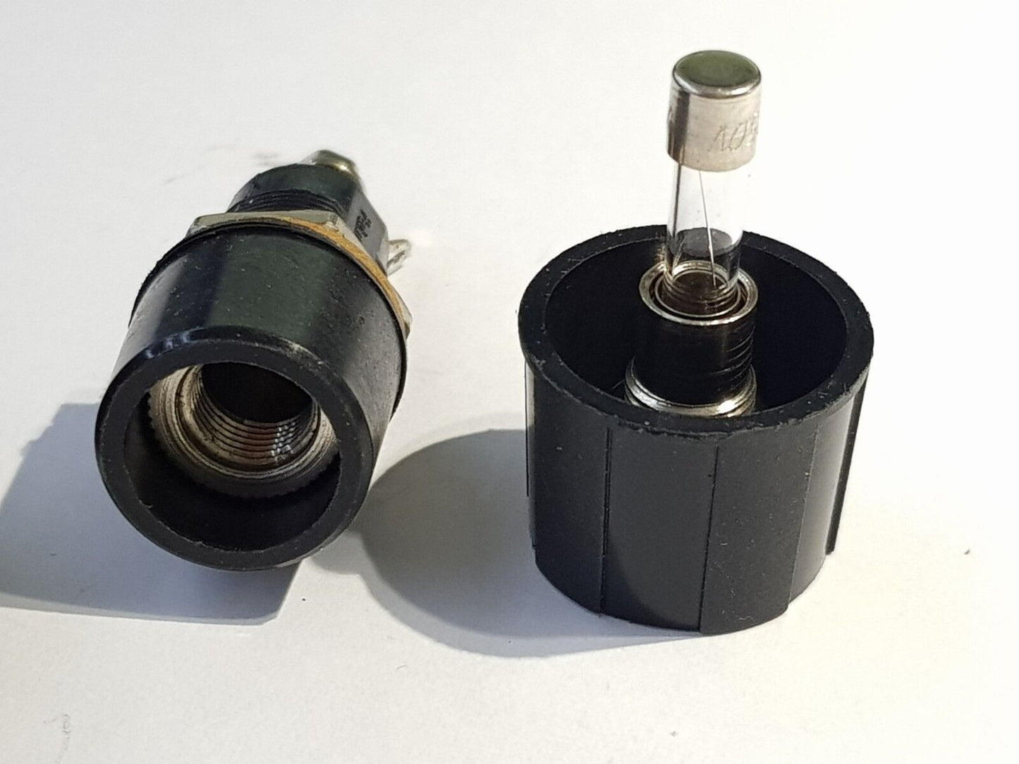 2pcs Bulgin F365 Fuse Holder 6.3A 250V