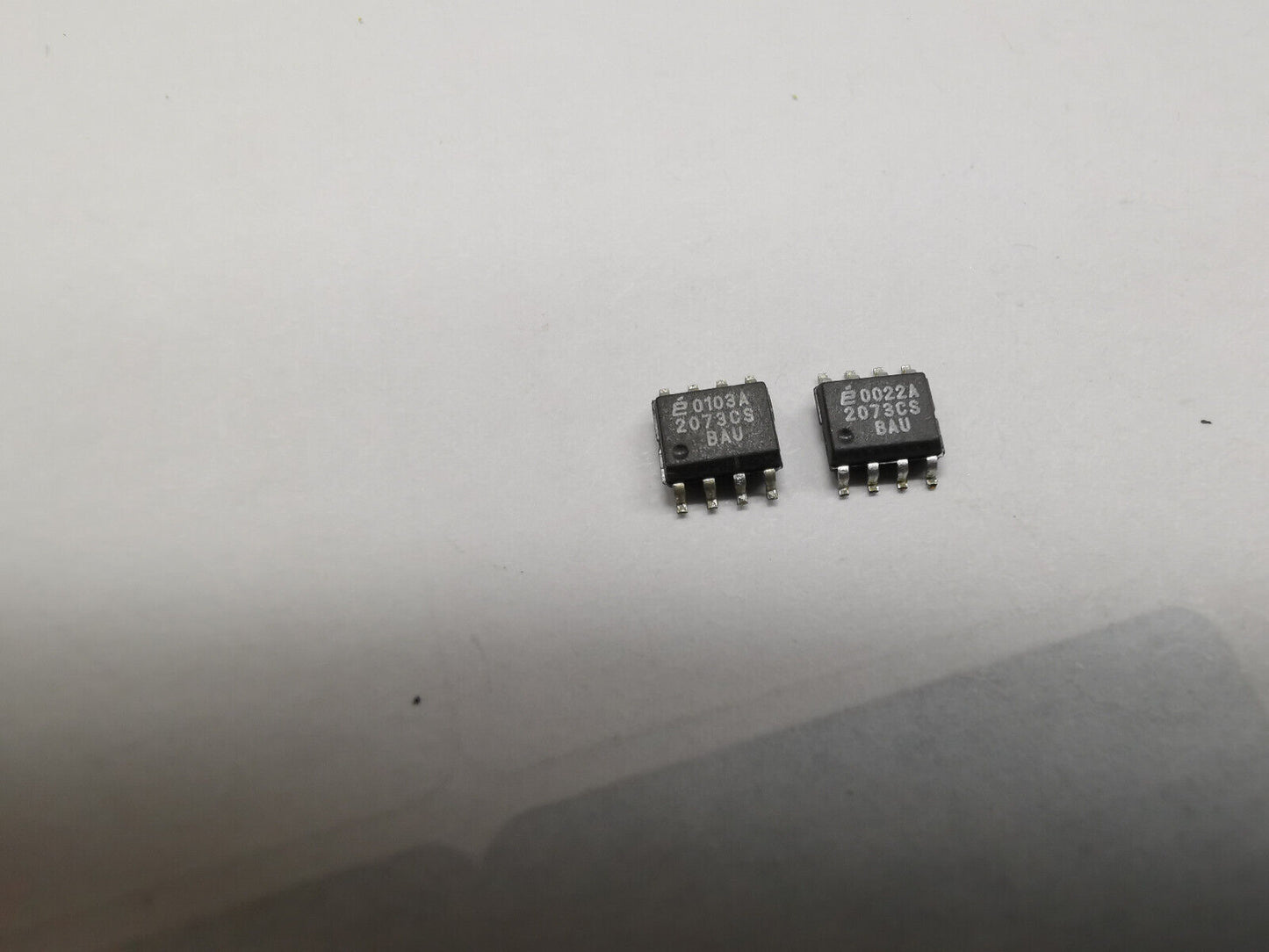 2pcs Genuine EL2073C 200MHz Unity Gain Stable Operational Amplifier
