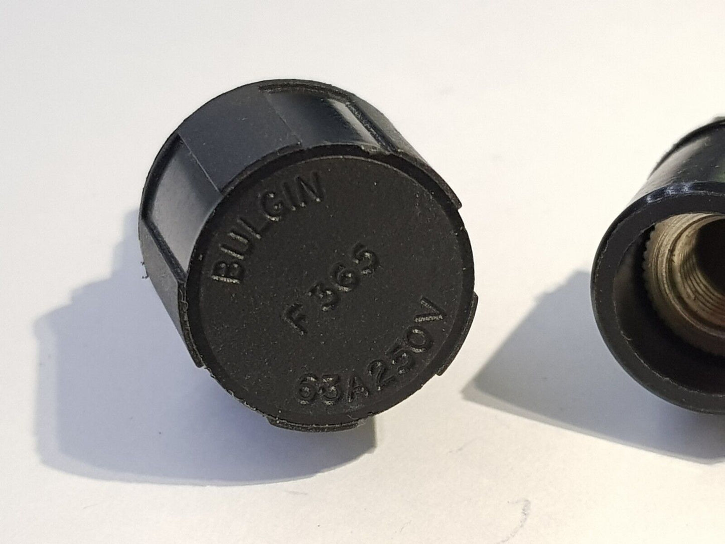 2pcs Bulgin F365 Fuse Holder 6.3A 250V