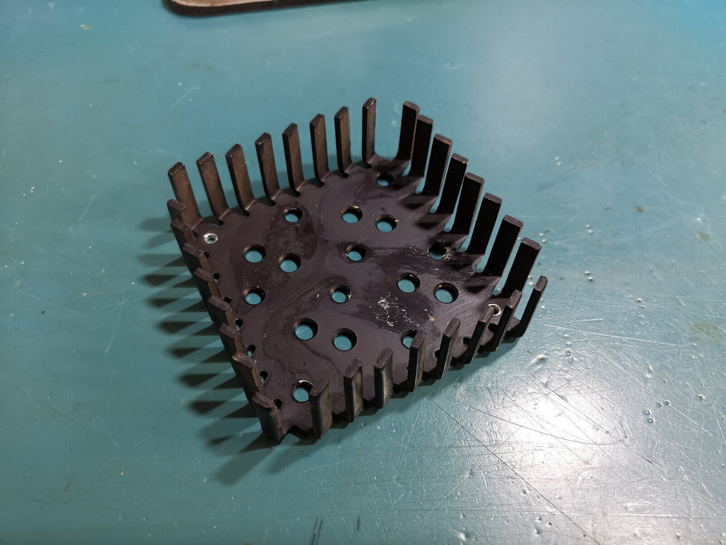 TO3 Transistor HeatSink 4 x TO3 Power Transistor Heatsink aavid thermalloy