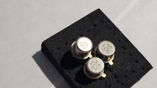 AD589 1.2v Voltage Reference Analog Devices