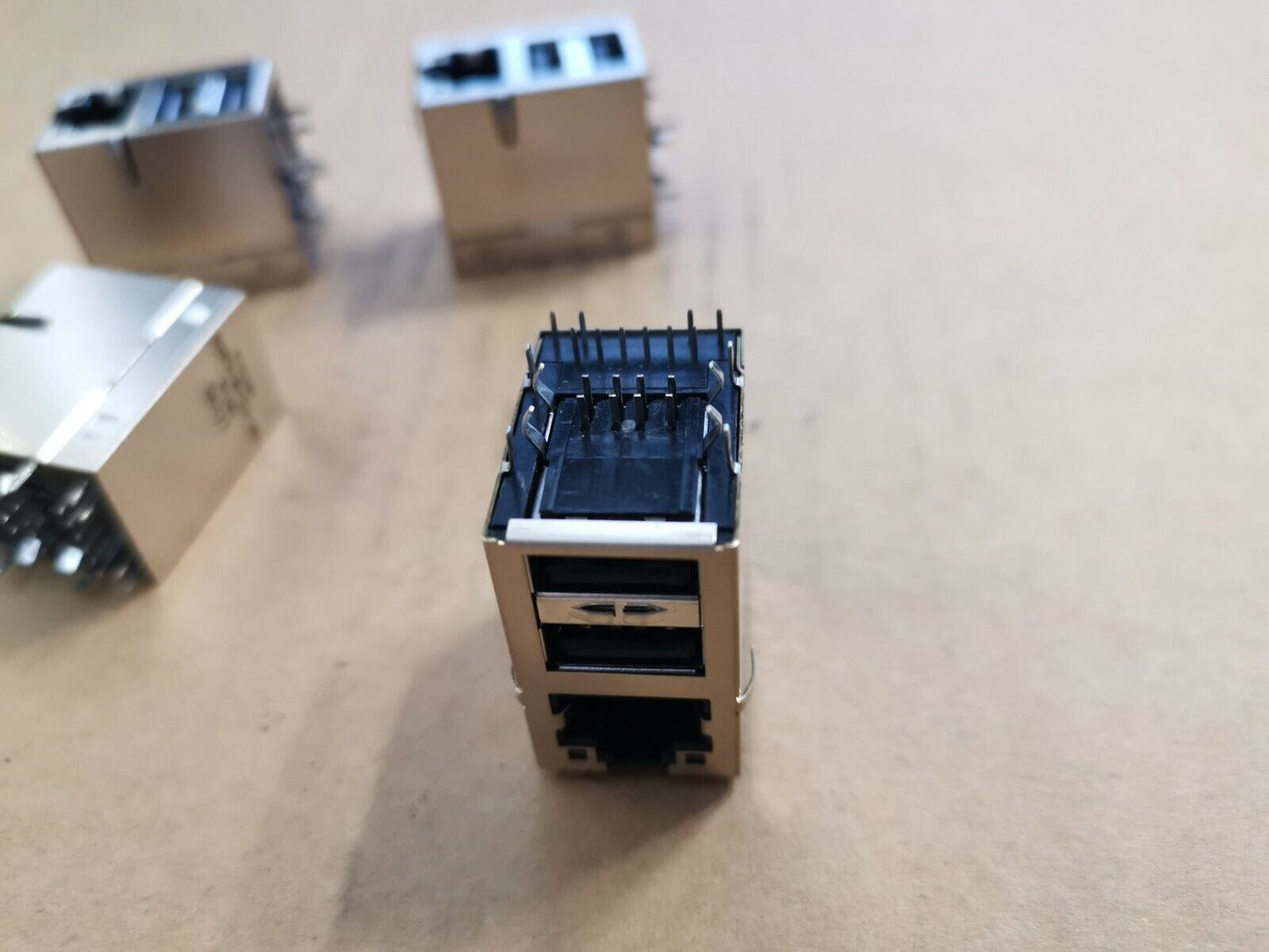RJ45 And USB Connector PCB Mount 100 Base-TX Stacked USB And Ethernet PCB Socket