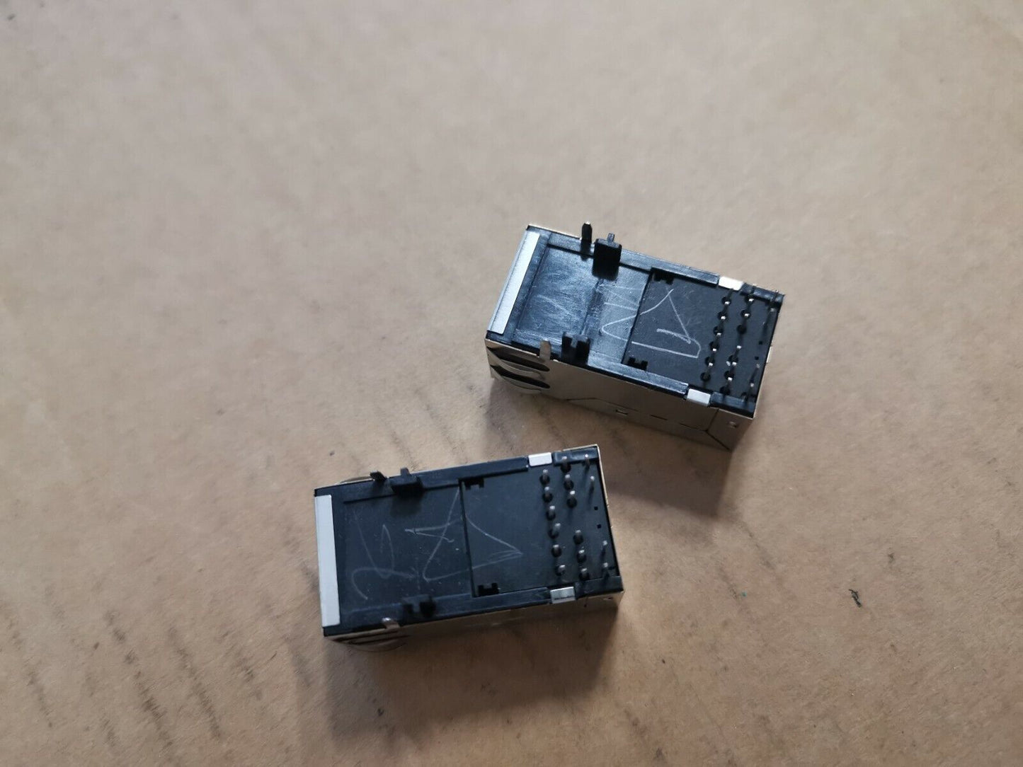 1 Port RJ45 Connector 10/100/1000 Base-T Magjack AutoMDIX JK0-0116NL