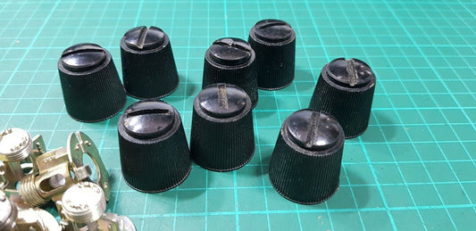 8pcs Clansman Military Equipment Knob 5355Z970172