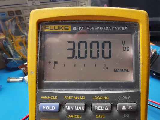 4pcs Genuine AD780AR 2.5V / 3.0V High Precision Voltage Reference