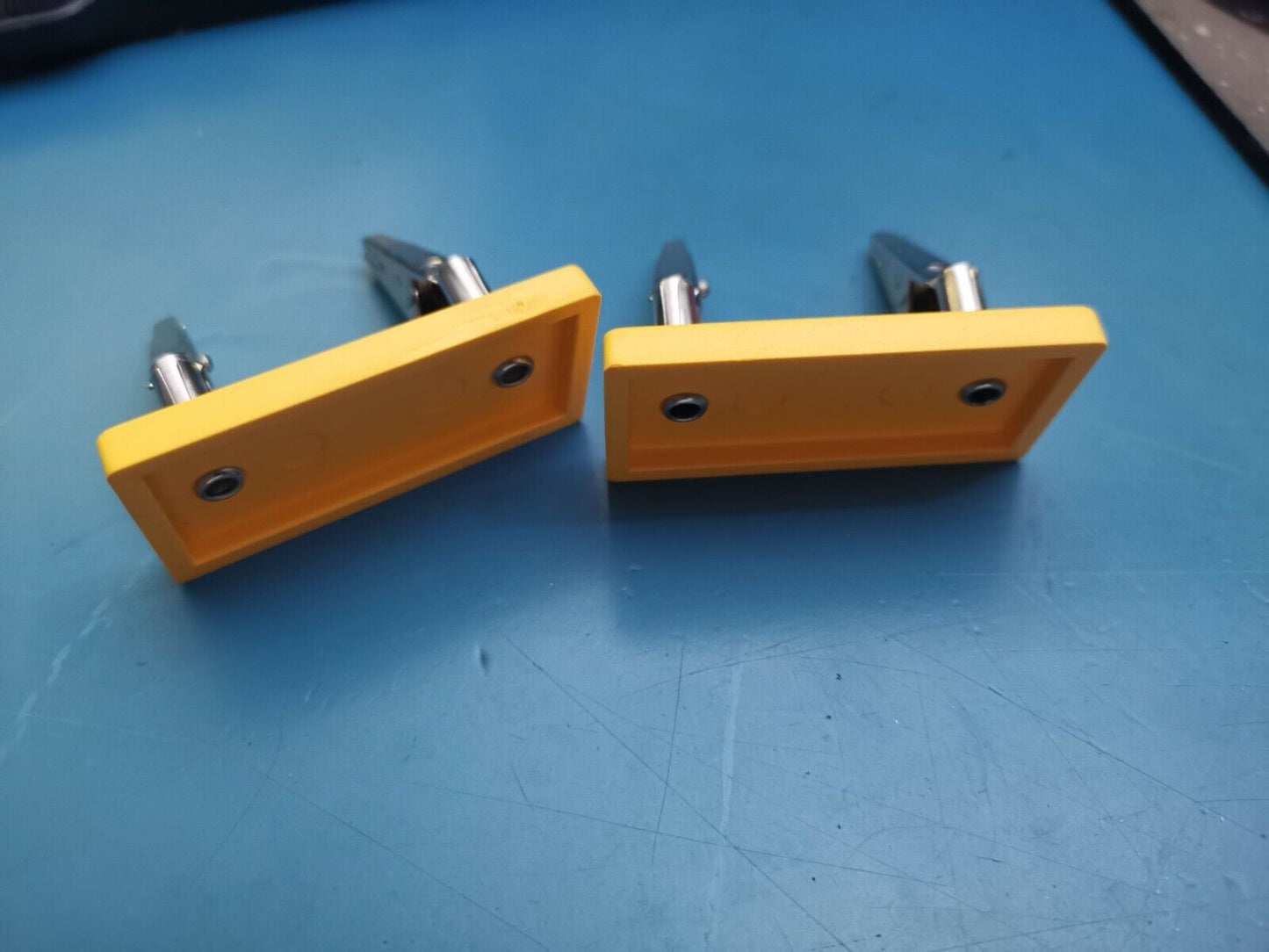 Universal Clip by Unilab For Passive Component Mounting And Testing