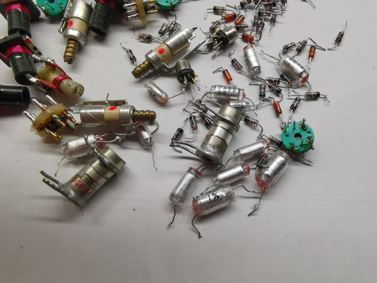 Joblot Of Various HP Agilent Test Gear Diodes And RF Parts