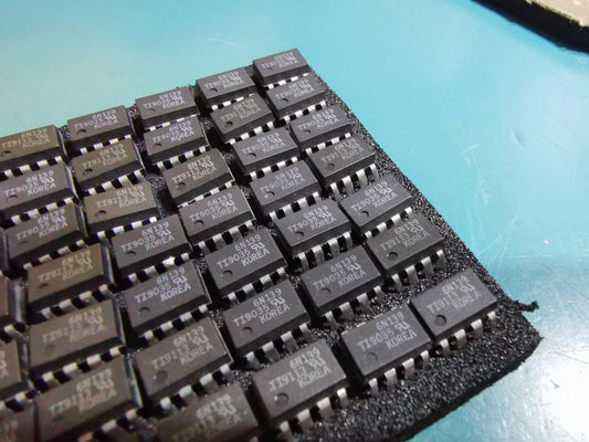 49pcs Genuine TI6N139 High Speed Opto coupler 100k Baud From UK MOD