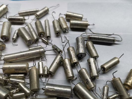 132pcs Solid Tantalum Capacitor Few Values From Military Equipment