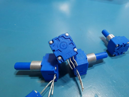 5pcs Genuine Bourns 5K Linear Potentiometers Panel Mount Cermet 2W