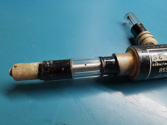 Pulsed Magnetron 8kw Vintage Vacuum Tube M558 xband Collectable Part