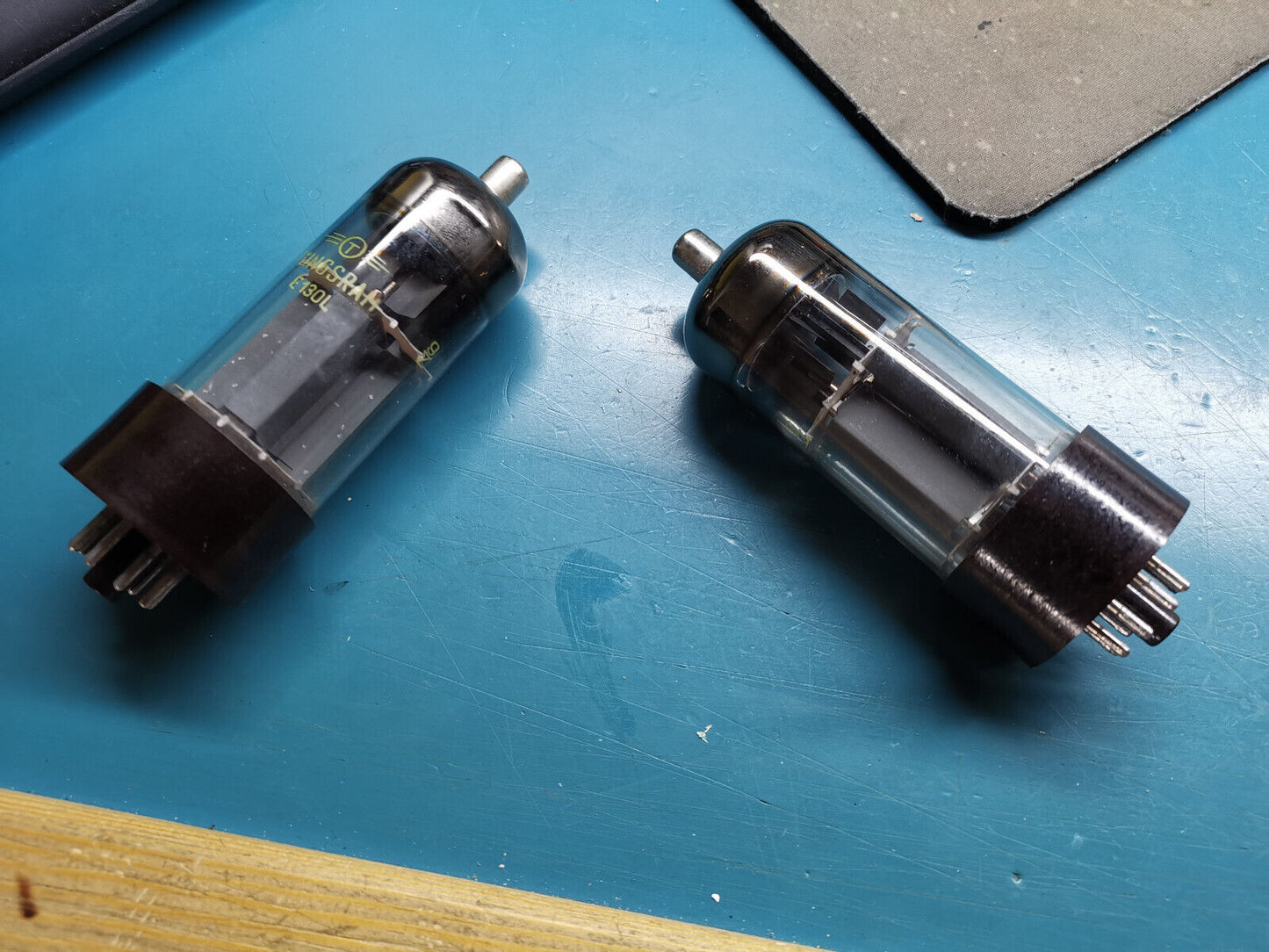 Tungsram E130L Pentode Wide Band Amplifier Series Regulator And Audio Output