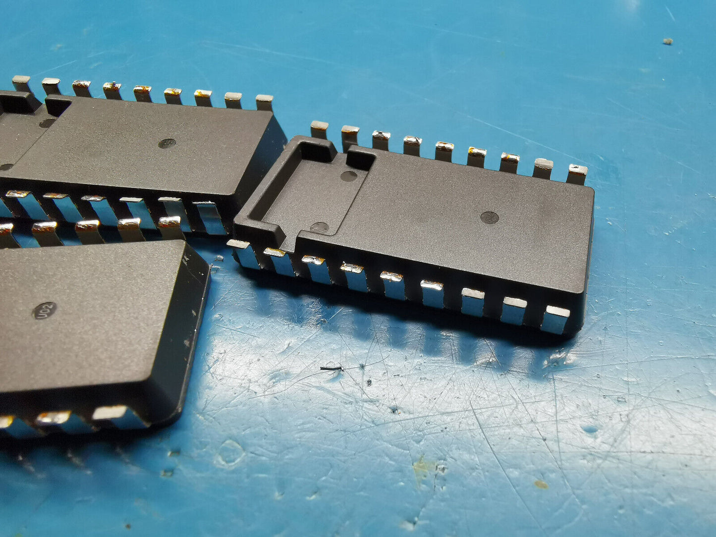 3pcs Genuine MacroDens PKF5113 SI DC DC Converter 12v Out 11W