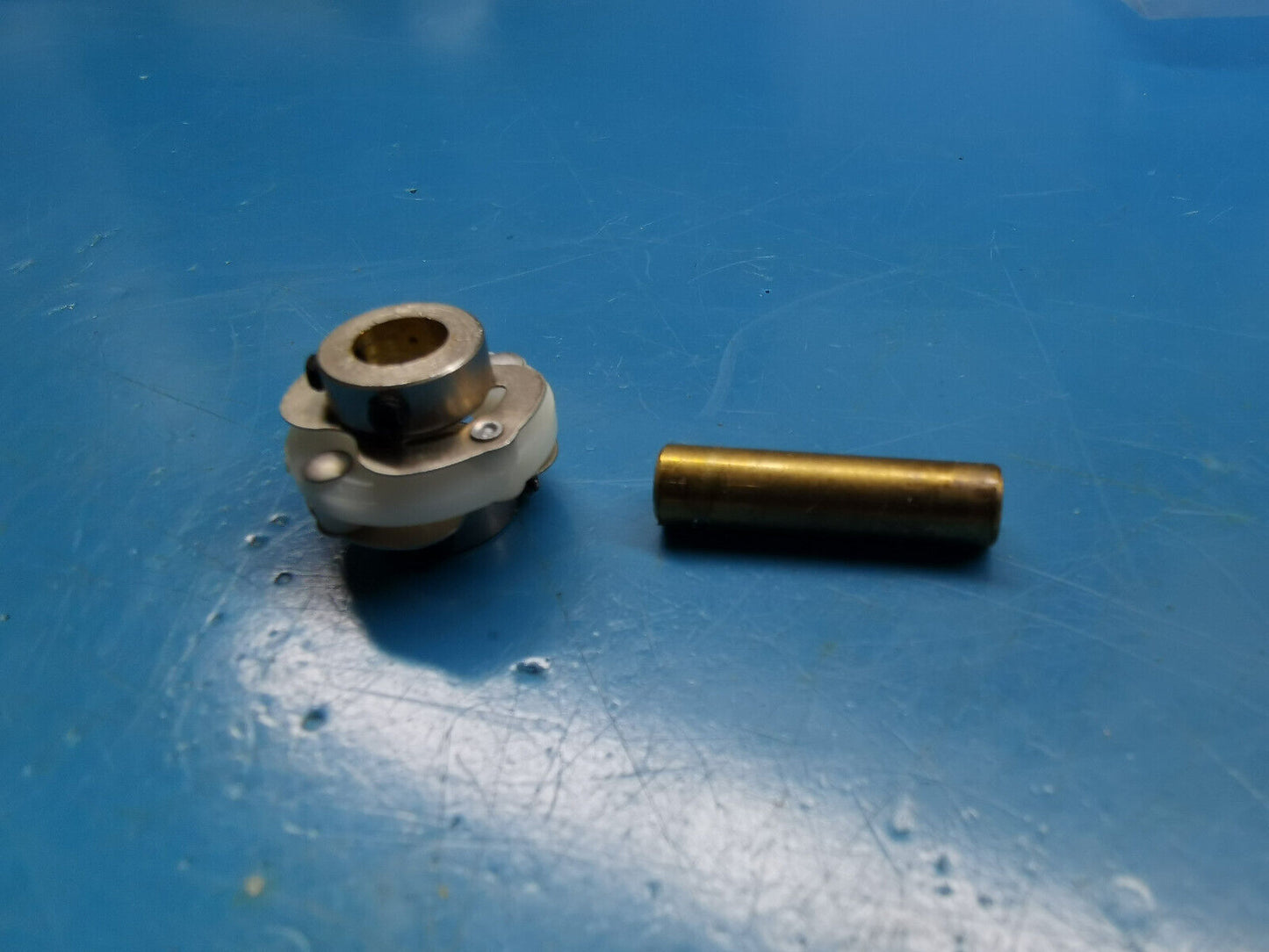 3 x 6mm Shaft Coupler And Extender For Potentiometer / Capacitor