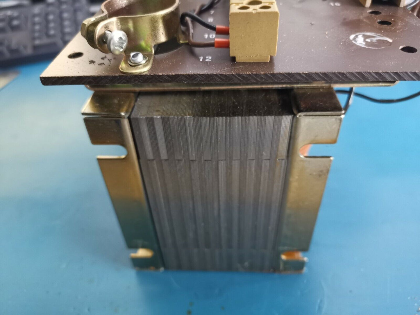 28v 6A DC Rating AC Mains Transformer From Military Power Supply