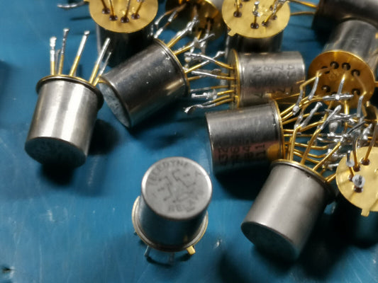 18pcs Teledyne 432-7467 Relay TO-5 Relay NON LATCHING DPDT