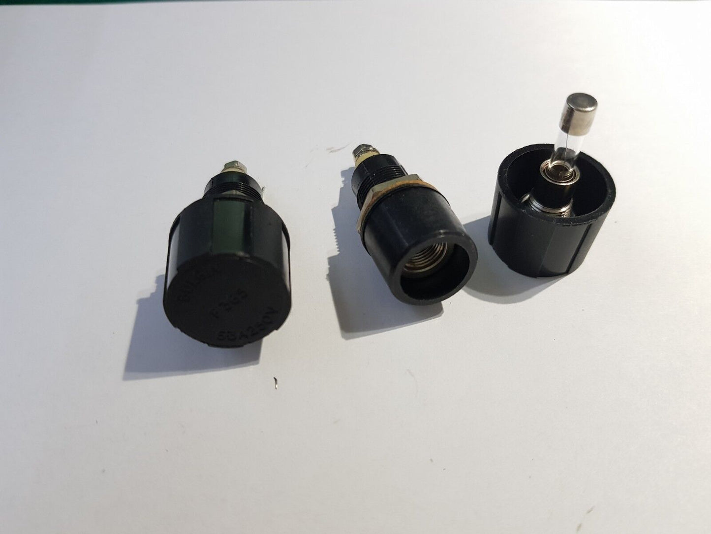 2pcs Bulgin F365 Fuse Holder 6.3A 250V