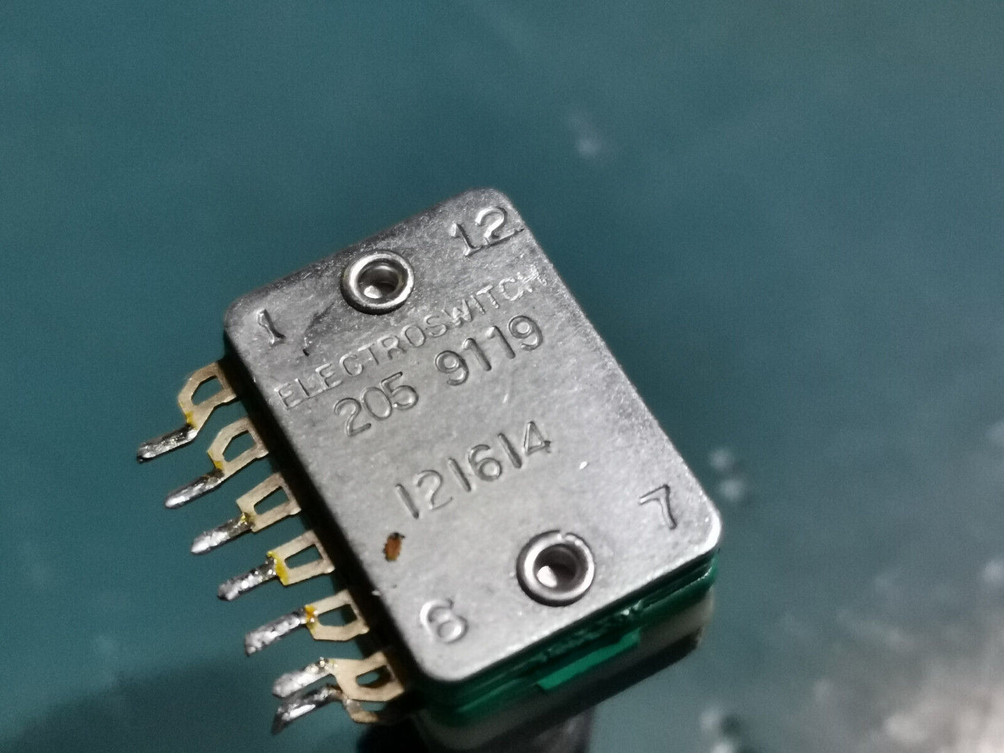 1 Pole 6 position High Qulaity Rorary Switch Military Part