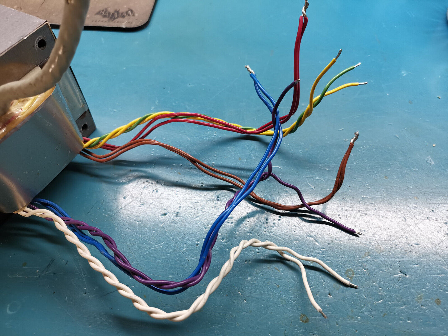 AC Mains Power Transformer 240v AC In 17v 0 17v 2A 8v 0 8v 5A 25v 1A 40v 300mA