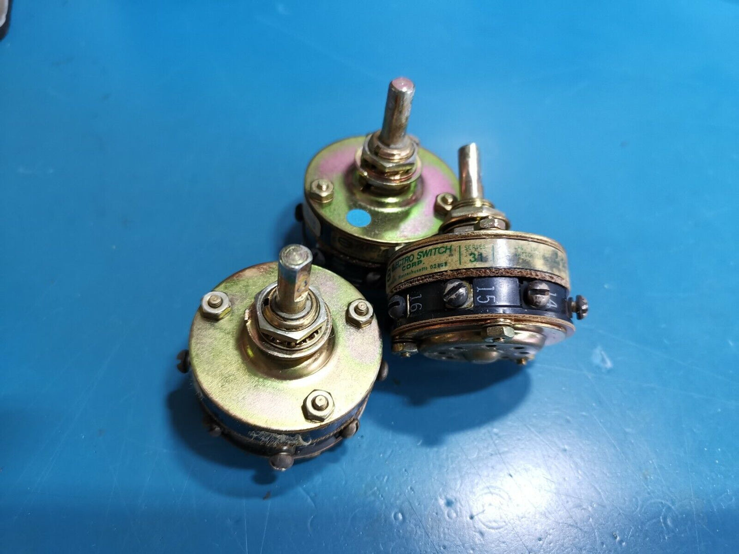 3pcs UND LAB 1 Pole 7 position Rotary Switch 5A 30V DC