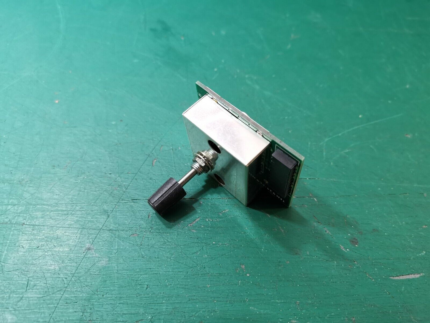 Racal Dana 1998 Frequency Counter Attenuator sensitivity Board