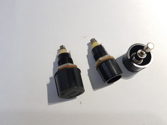 2pcs Bulgin F365 Fuse Holder 6.3A 250V