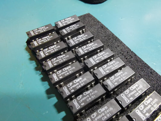 20pcs Genuine CP Clare UPRMA 2A05 Reed Relay Joblot