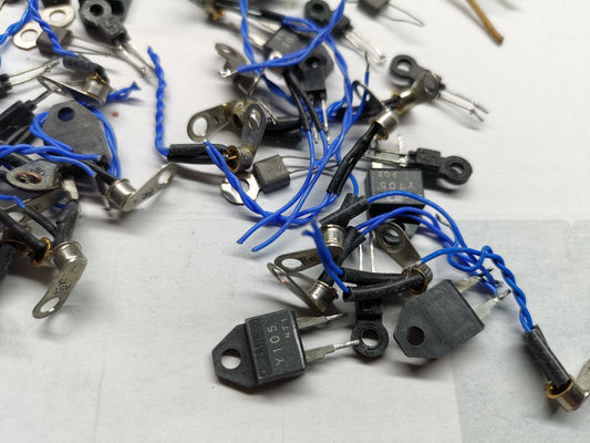 Joblot Of Heatsink Temperature Sensor For Electronic Projects