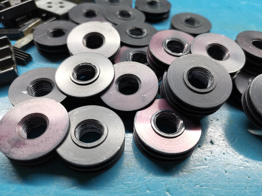 Avvid Thermalloy Heat Sink Joblot For IC And Other Semiconductor