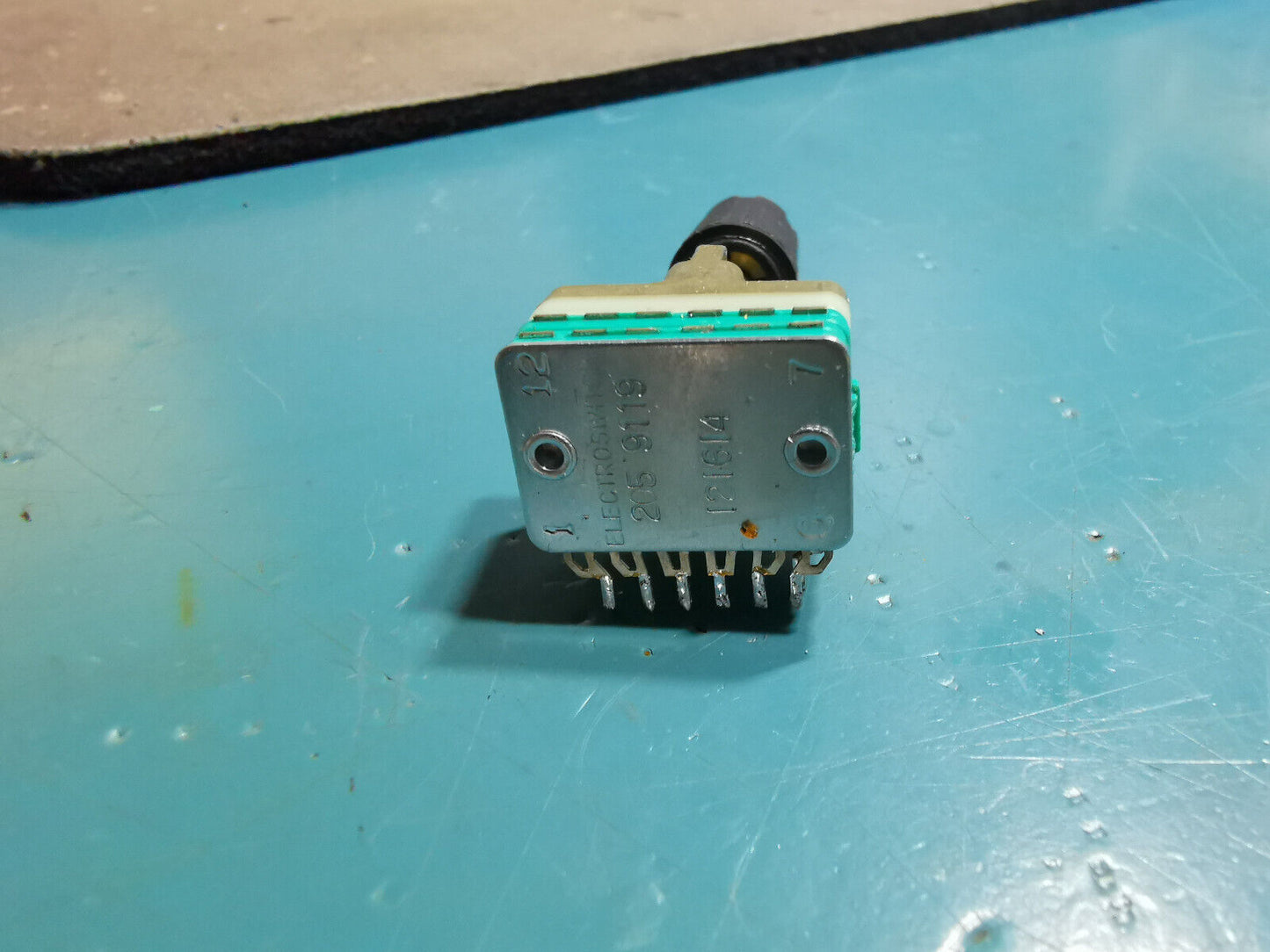 1 Pole 6 position High Qulaity Rorary Switch Military Part