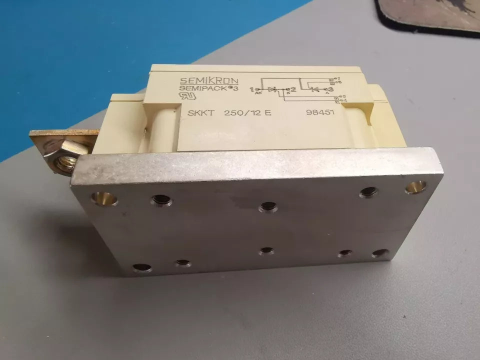 Semikron SKKT 250/12 E Thyristor Module 1200V 250A 200mA