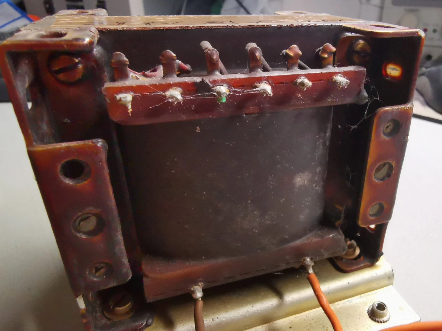 Mains AC Transformer 240v AC In 31v , 28.8v , 12.8v Out