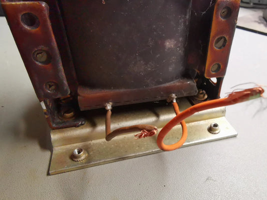 Mains AC Transformer 240v AC In 31v , 28.8v , 12.8v Out