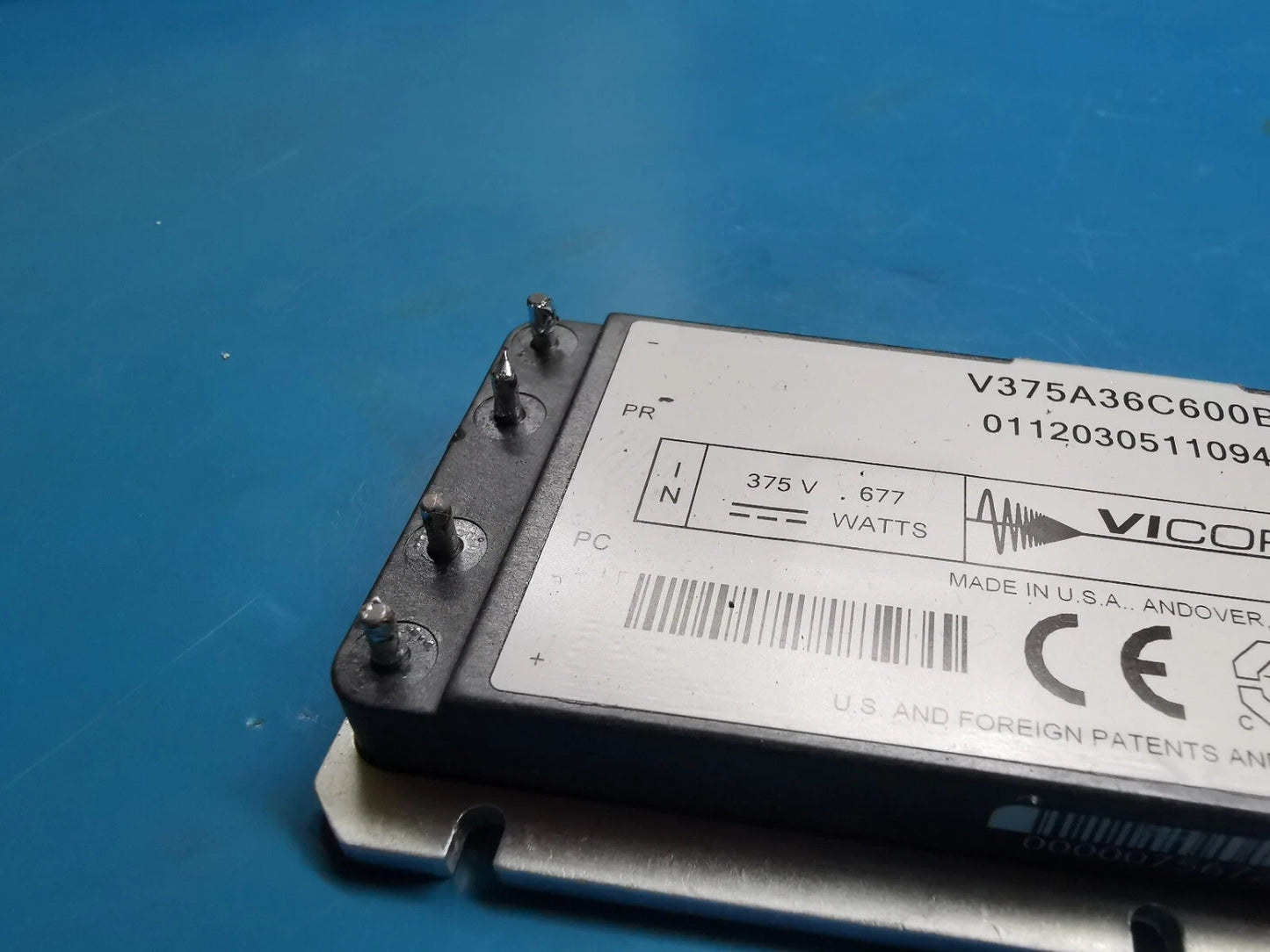 Vicor V375A36C600BL Isolated DC DC Converter 36v 16.7A 600W Out 375v DC In
