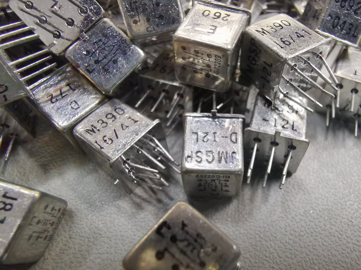 382pcs 12v Relay DPDT Mil Spec High G M3916