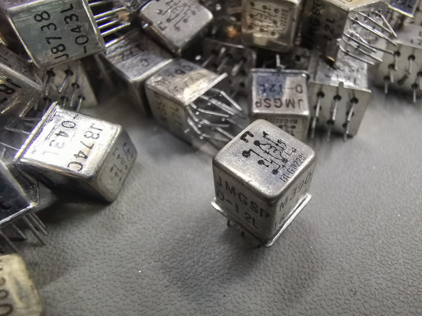 382pcs 12v Relay DPDT Mil Spec High G M3916
