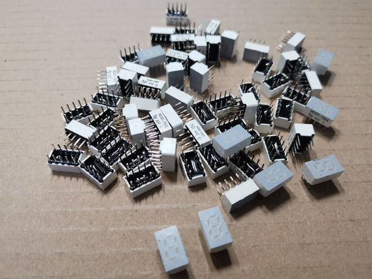 HDSP-7501 Display LED 7 segment 7.62mm Red Comm Anode Joblot 66pcs