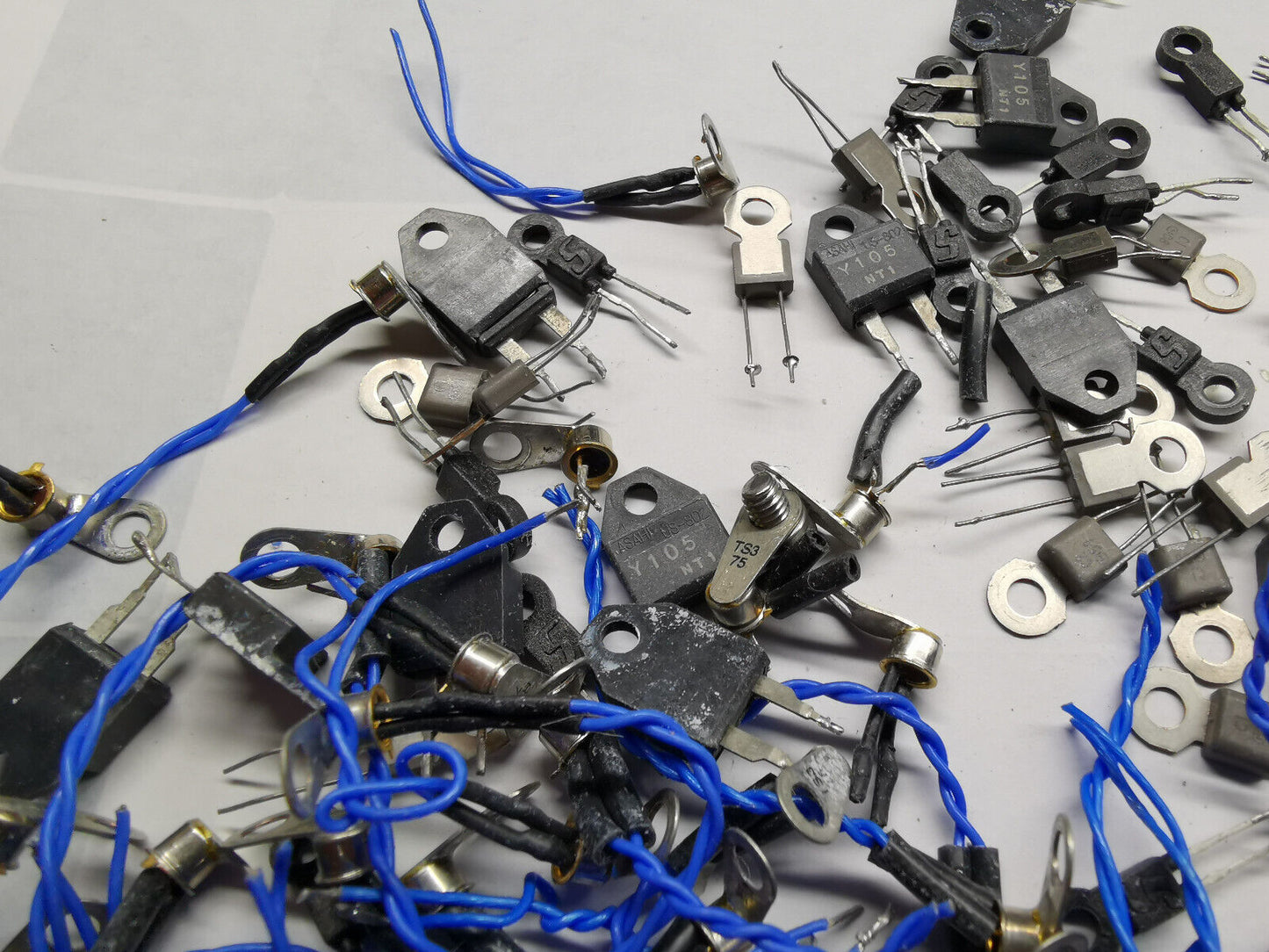 Joblot Of Heatsink Temperature Sensor For Electronic Projects