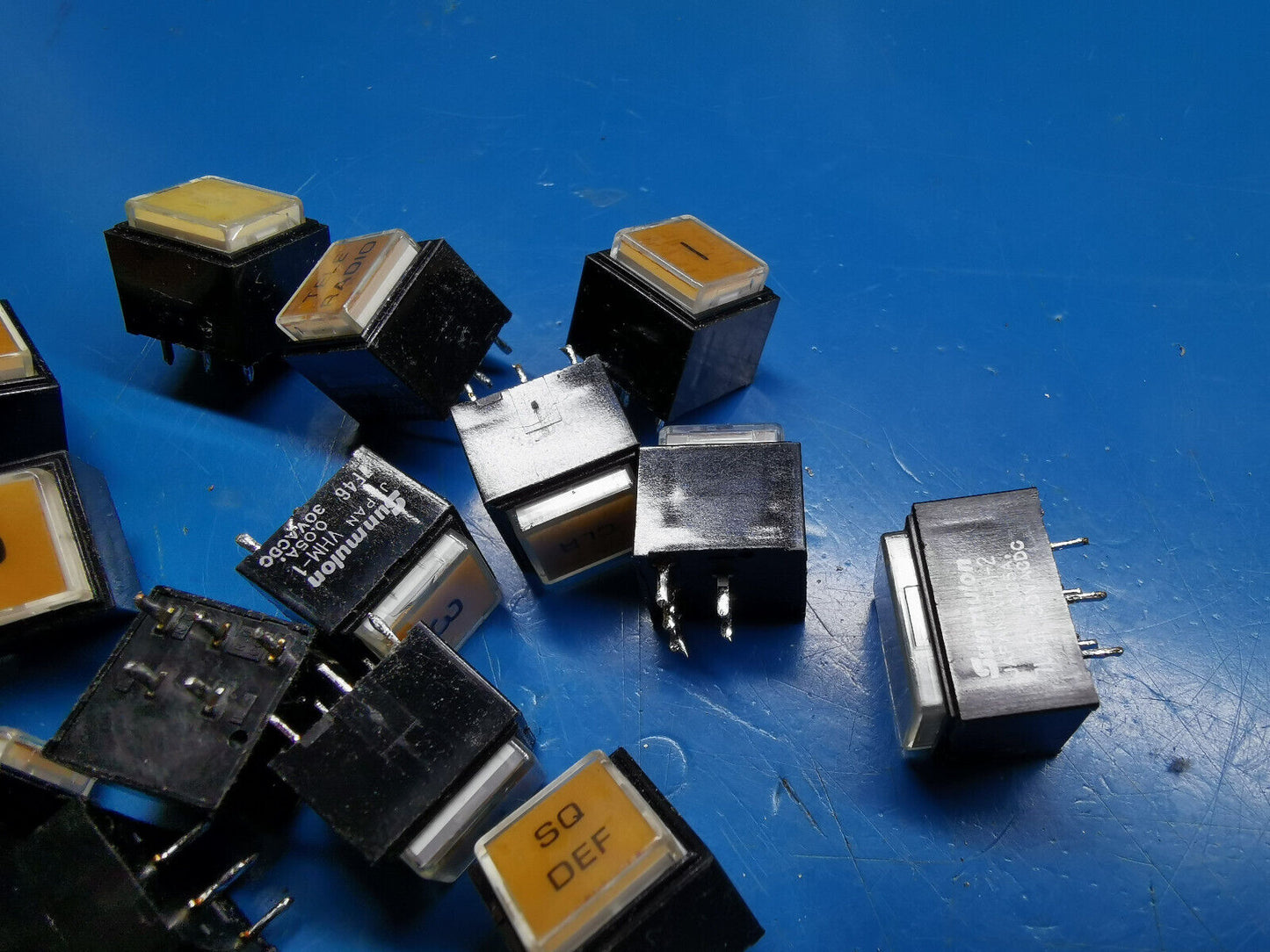 21pcs Genuine Sun Mulon VHM-1 Push Switch