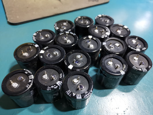 18pcs Genuine Panasonic 4700uF Capacitor Joblot Electrolytic 50v  30mmx 32mm