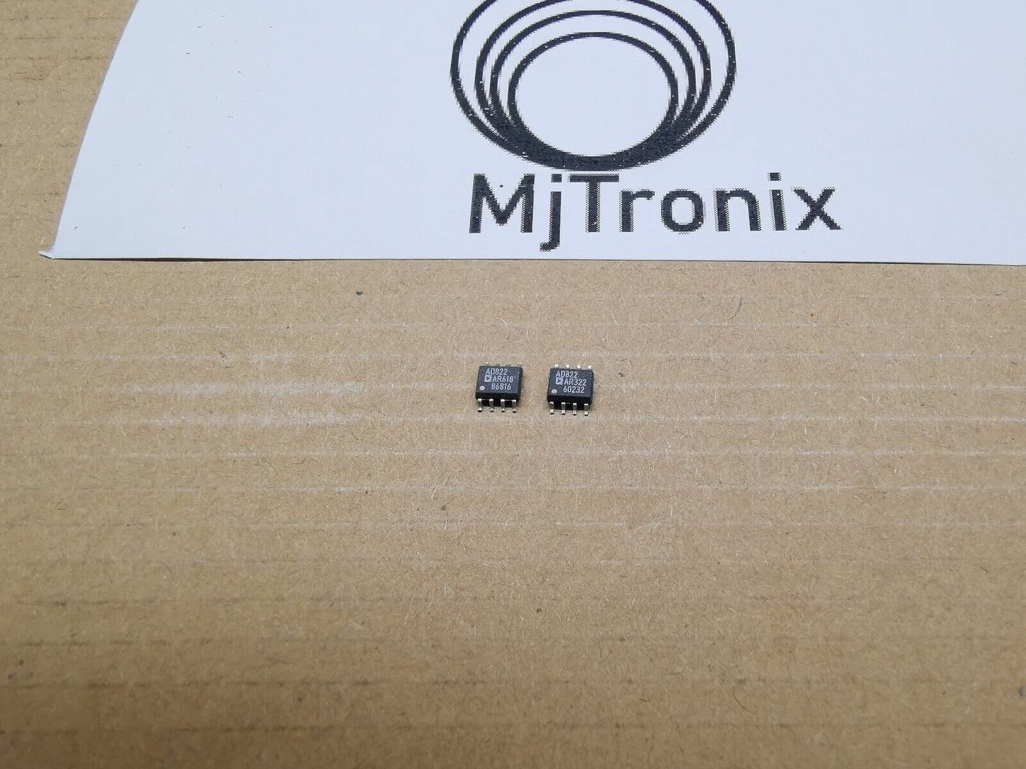 2pcs Genuine AD822 Dual Precision Low Power FET Input Operational Amplifiers