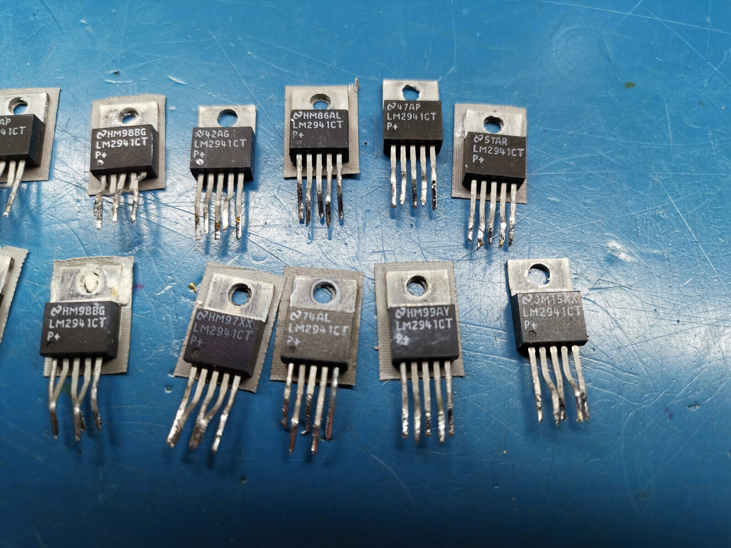 25 Genuien LM2991 And LM2941 Posative And Negative Voltage Regulator
