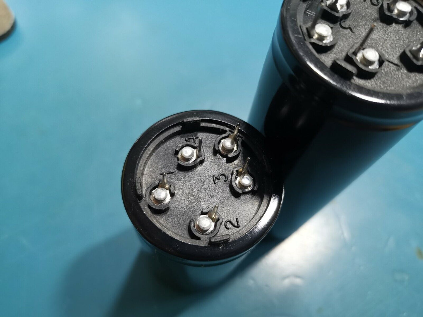 Genuine RS 47000uF 16v And 10000uF 63v Capacitor