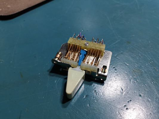 PED Series 80 Miniature lever Switche 4 x DPDT Spring Loaded At One End Baige