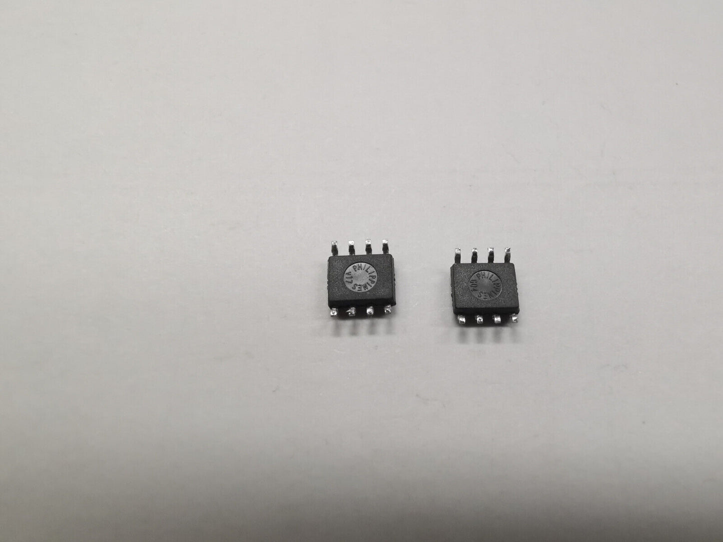 2pcs Genuine AD823AR Precision Oprational Amplifier Dual FET Rail To Rail 16MHz