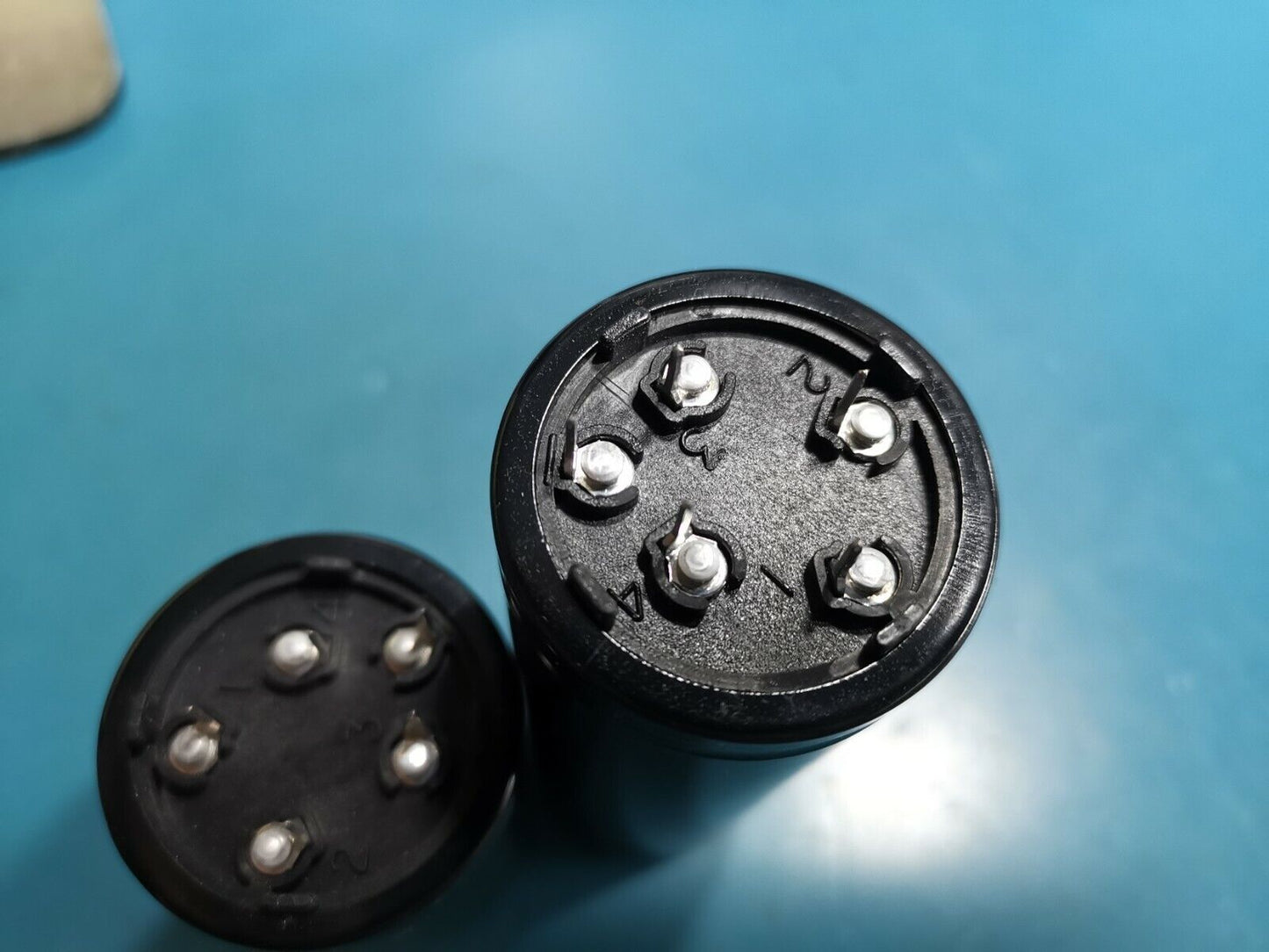 Genuine RS 47000uF 16v And 10000uF 63v Capacitor